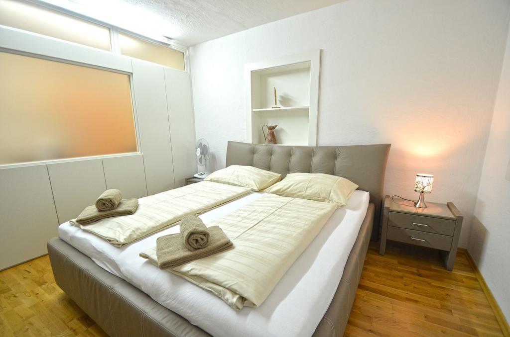 Apartment Zeller Lake & City Centre Zell am See Szoba fotó